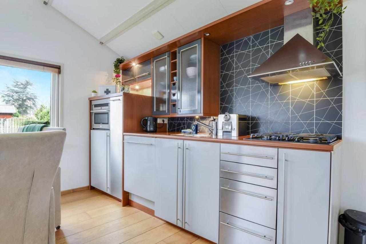 Tinyhouse Dirkshorn Noord-Holland Honden Welkom Omheinde Tuin 10 Km Van Strand Екстер'єр фото